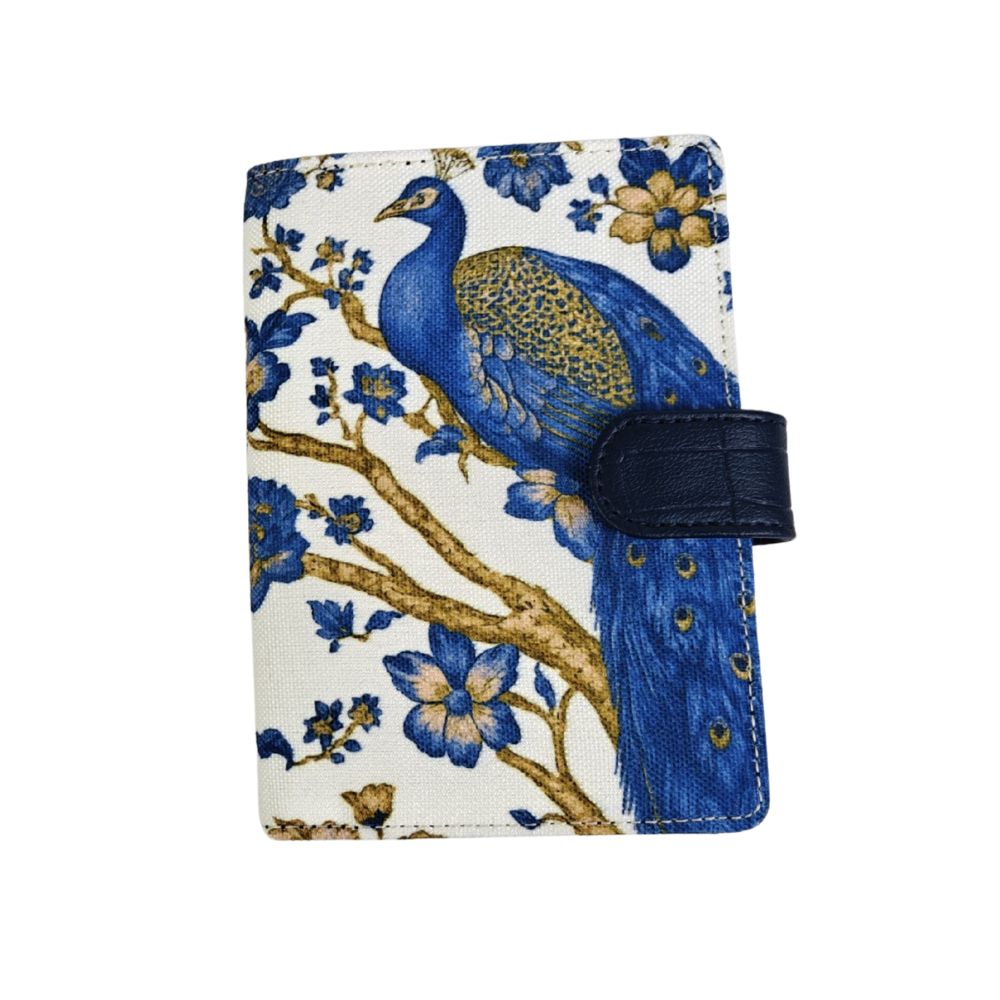 Passport Holder : Royal Plumage Paradise