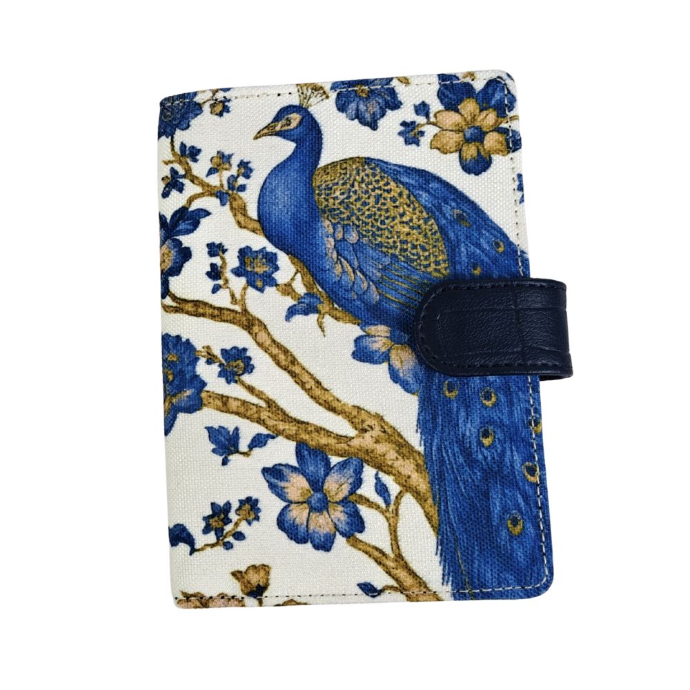 Passport Holder : Royal Plumage Paradise