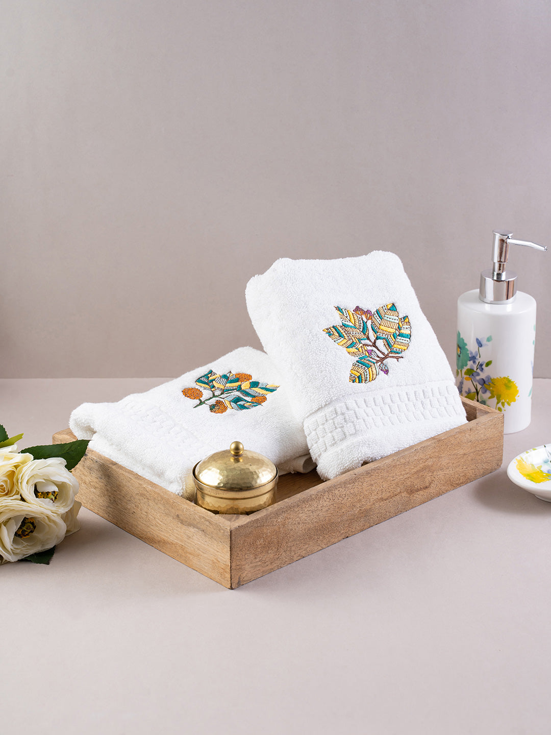 Hand Towels Floral Gold Embroidered Gift Set