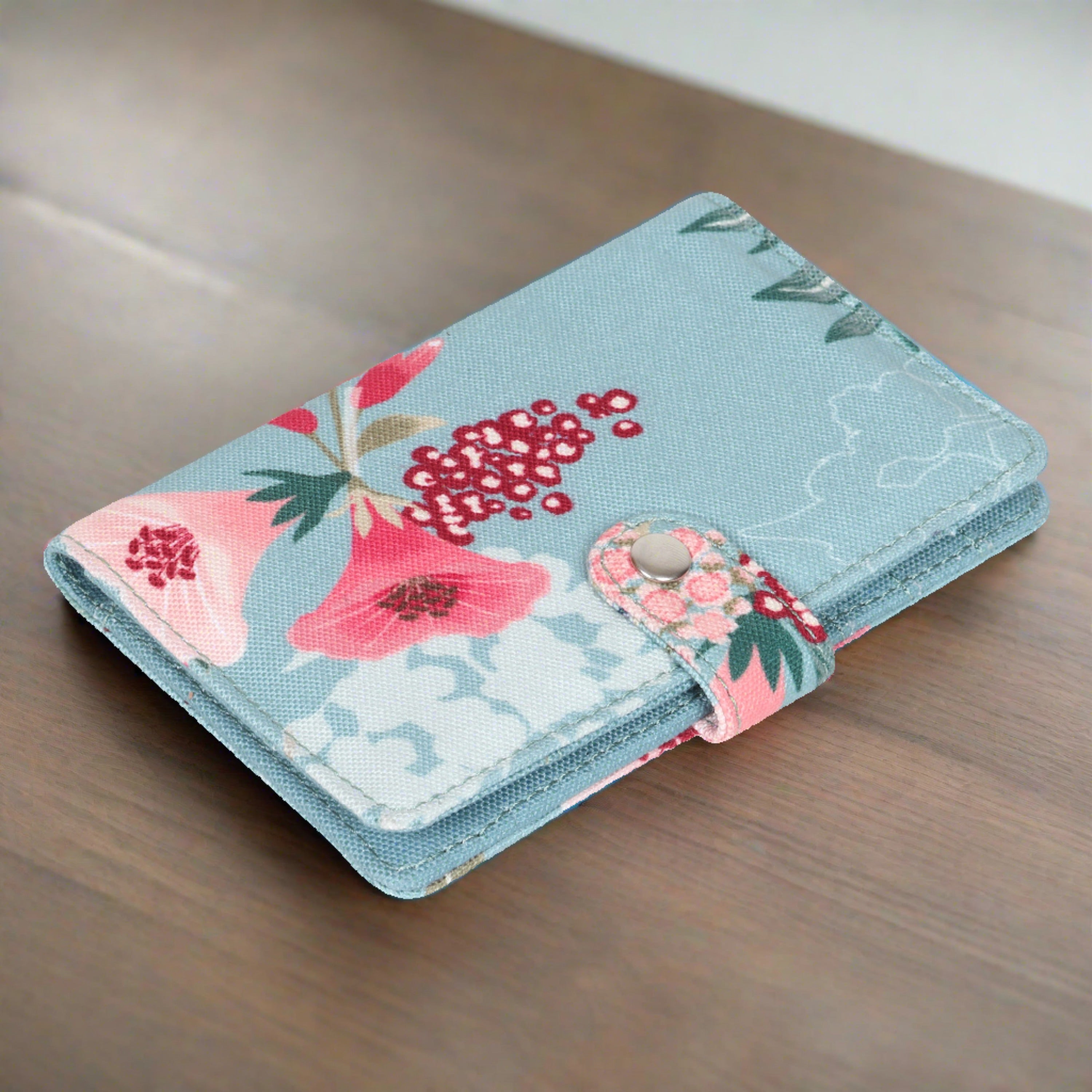 Ivy Passport Holder