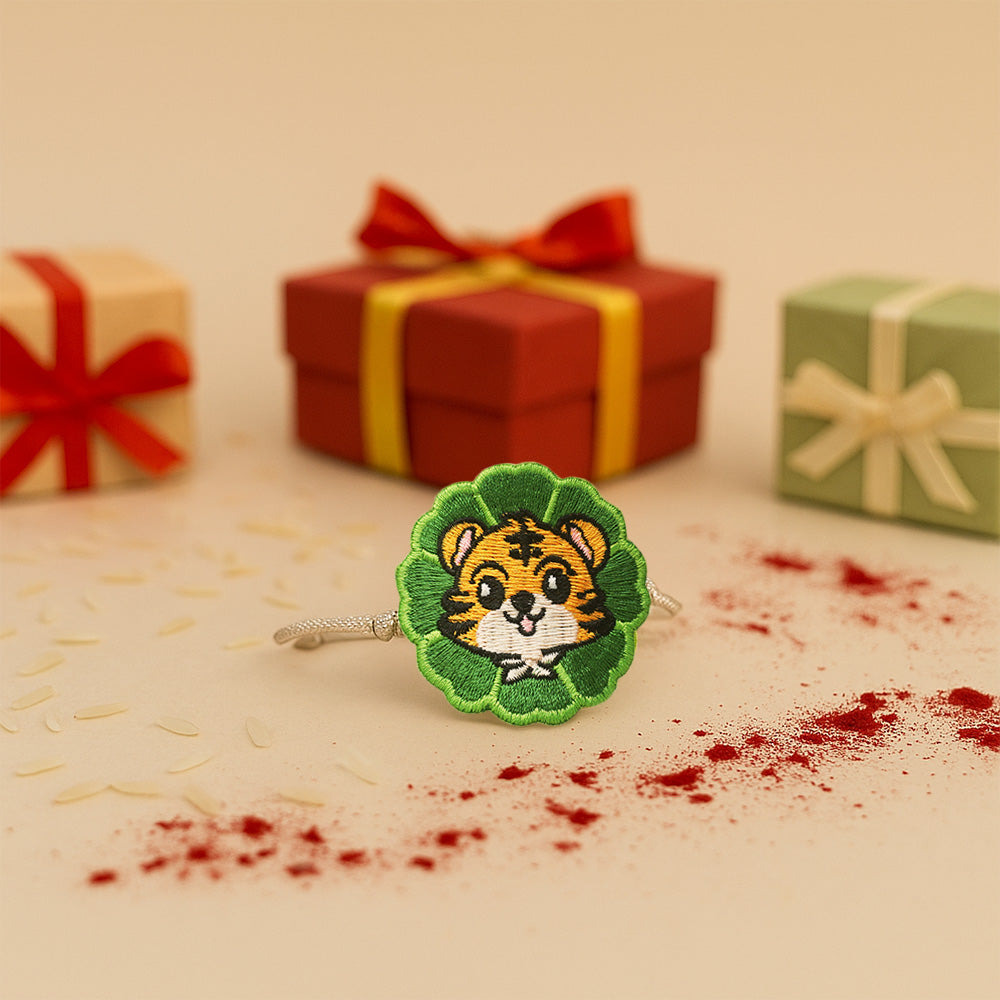 Embroidered Rakhi : The Regal One