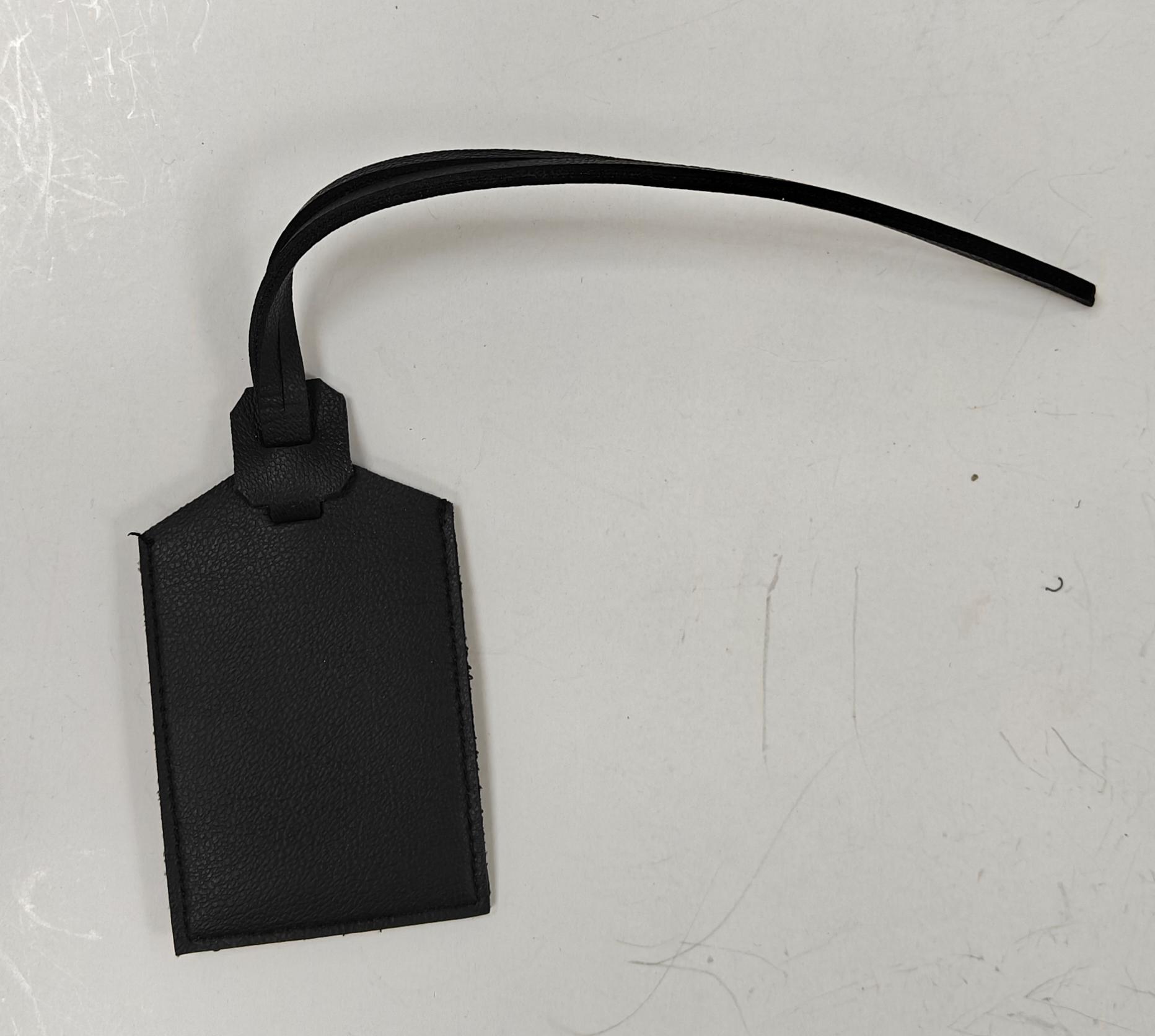 Black Luggage Tag