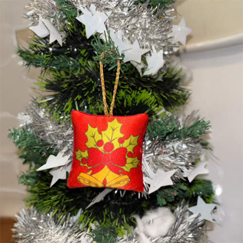 Christmas Tree Ornaments - Bells and Bow