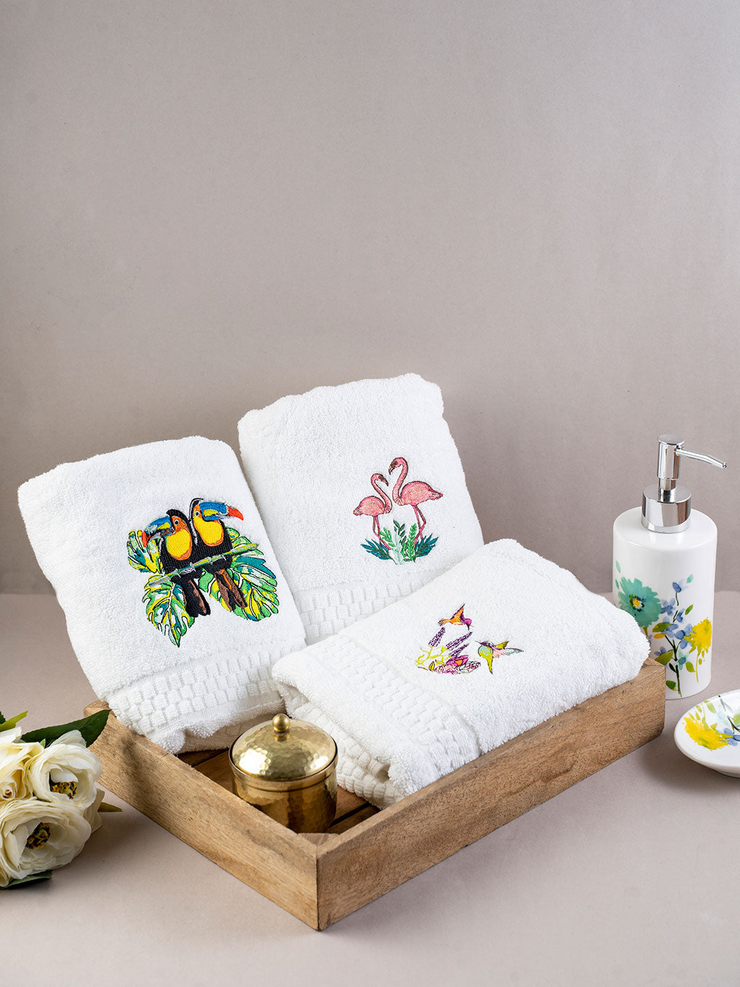 Hand Towels - Tropical Embroidered Gift Set