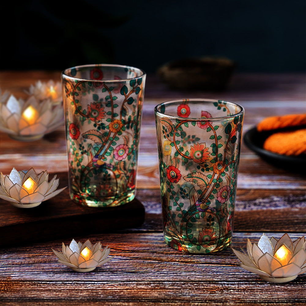 Glass Chai Glasses X Wooden Tea Chest